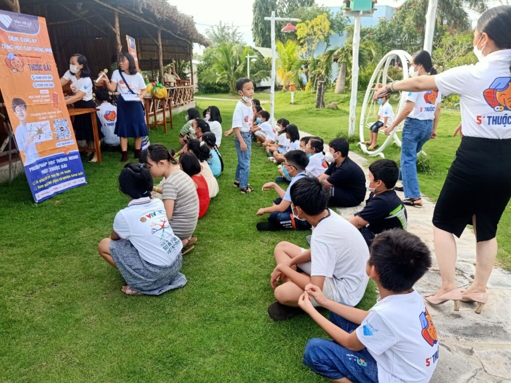 CLB 5 phút thuộc bài 1